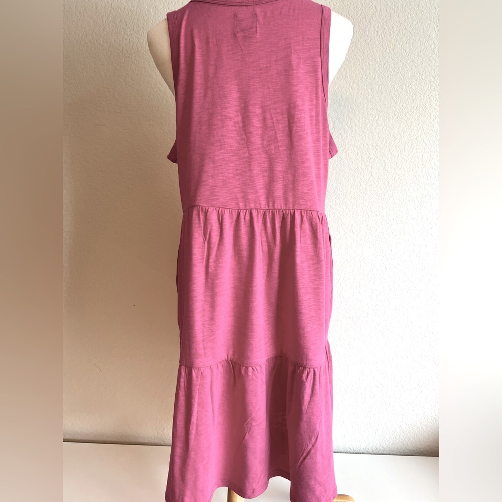 GAP Sleeveless Tiered Midi Dress in Dusty Rose - Picture 2 of 3